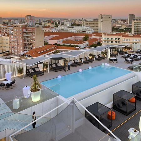 Epic Sana Lisboa Hotel Exterior foto The hotel's rooftop pool