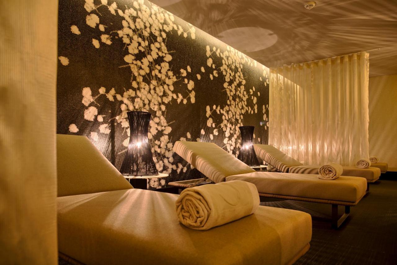 Epic Sana Lisboa Hotel Exterior foto The spa at The Ivy Spa