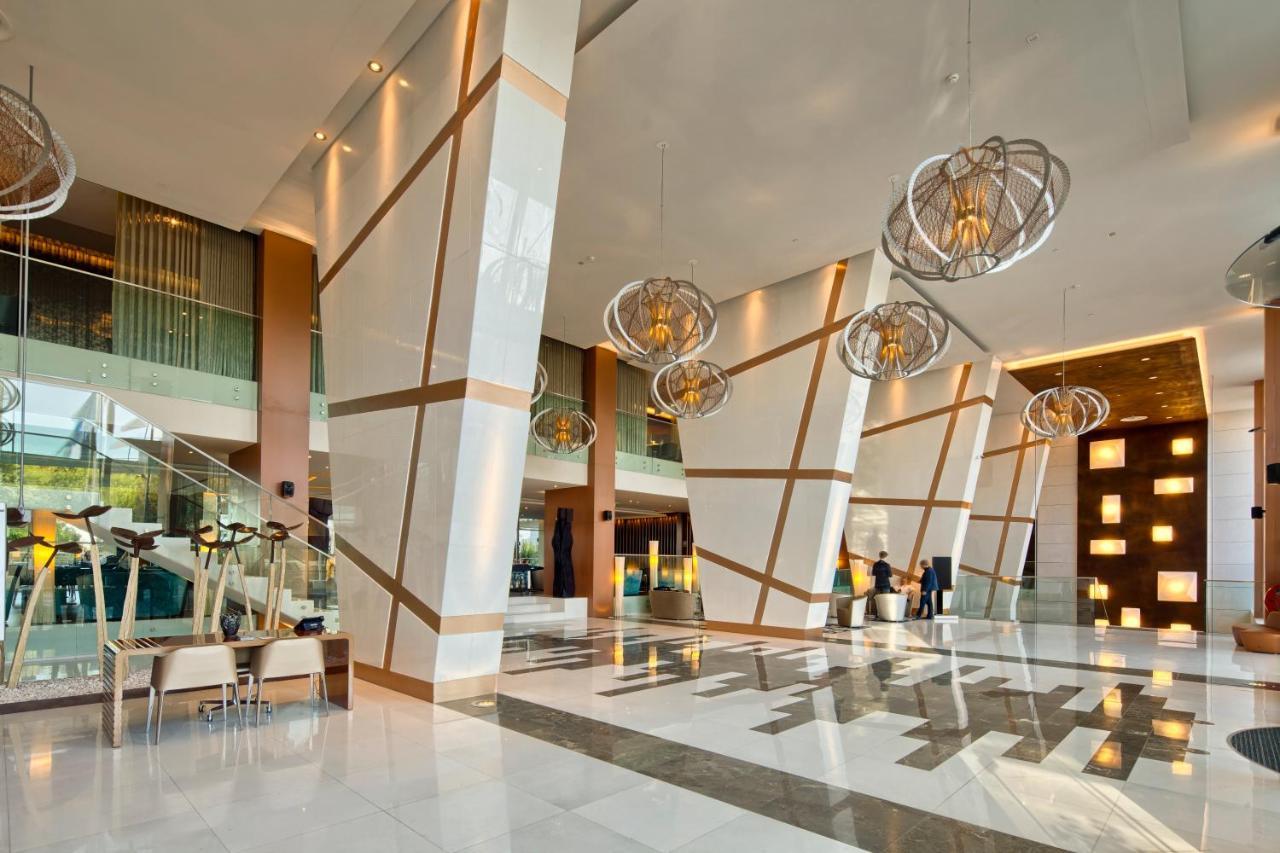 Epic Sana Lisboa Hotel Exterior foto The lobby of the hotel