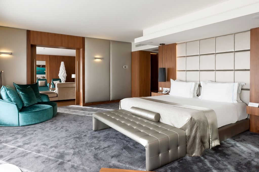 Epic Sana Lisboa Hotel Exterior foto A bedroom at the hotel